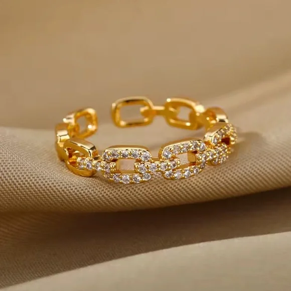 Elegant Gold Twisted Chain Link Adjustable Ring - Picture 5 of 6